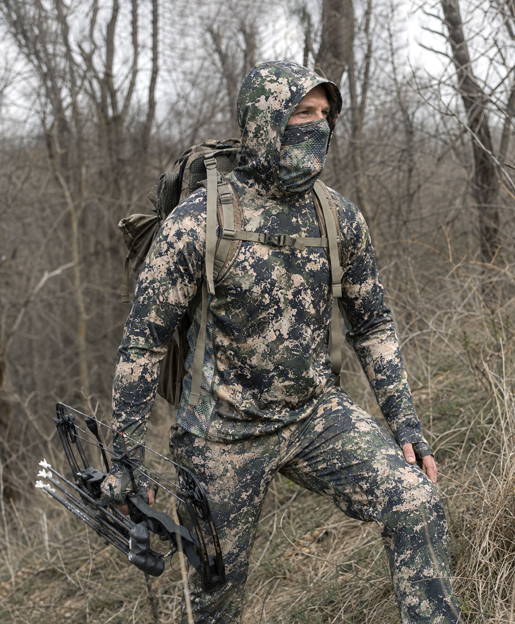 Men's Camo Hunting Hoodie with Face Cover